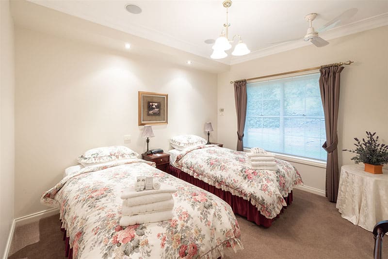 lochinvar accomodation including 2 queen size beds